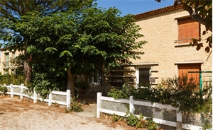 t3 à la location -   84200  CARPENTRAS, surface 65 m2 location t3 - UBI442741136